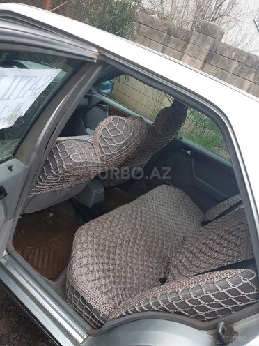 Mercedes E 300 1993, 550,000 km - 3.0 l - Masallı