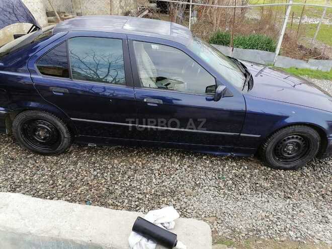 BMW 318 1991, 395,000 km - 1.8 л - Bakı