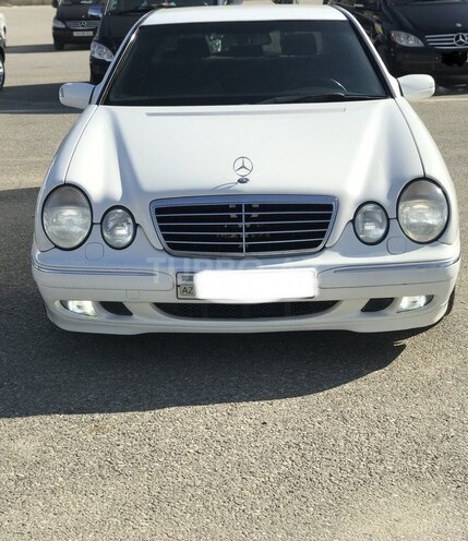 Mercedes E 240 2000, 318,425 km - 2.4 l - Bakı