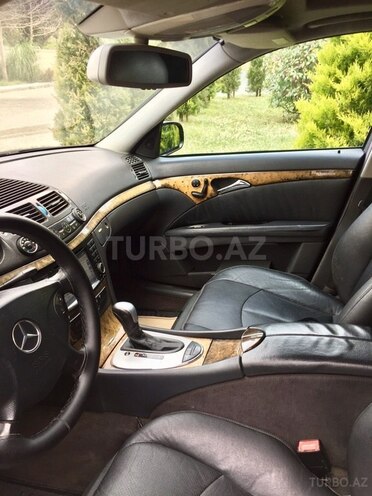 Mercedes E 320 2005, 247,000 km - 3.2 л - Bakı