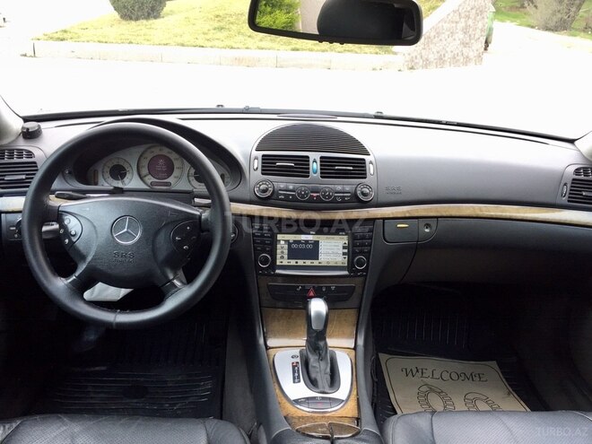 Mercedes E 320 2005, 247,000 km - 3.2 л - Bakı