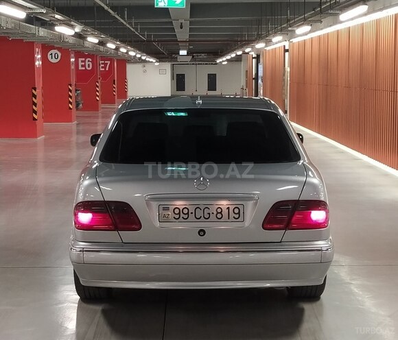 Mercedes E 270 1999, 257,000 km - 2.7 l - Gəncə