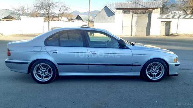 BMW 535 1997, 286,000 km - 3.5 l - İsmayıllı