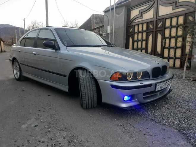 BMW 535 1997, 286,000 km - 3.5 l - İsmayıllı