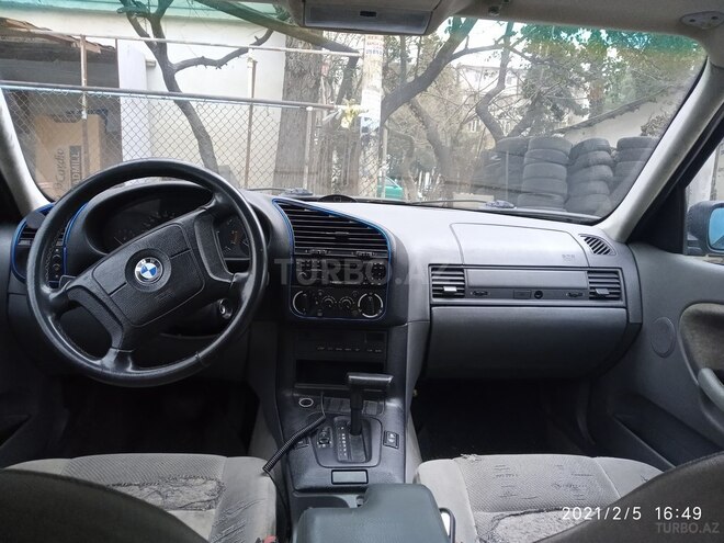 BMW 318 1995, 385,000 km - 1.8 l - Bakı