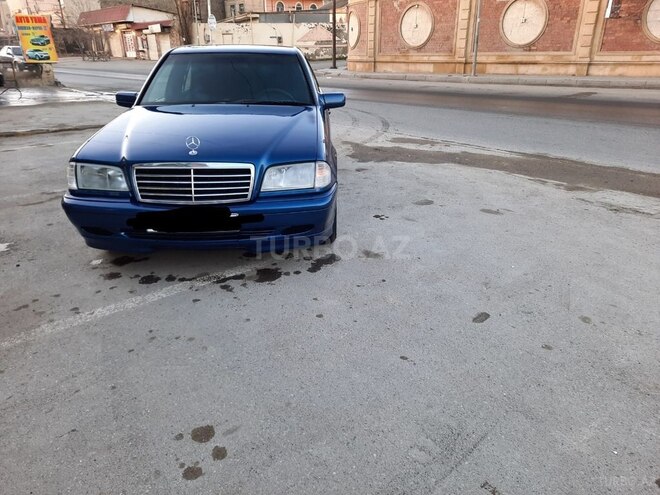Mercedes C 180 2000, 400,000 km - 1.8 l - Bakı