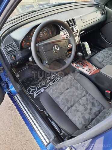 Mercedes C 180 2000, 400,000 km - 1.8 l - Bakı