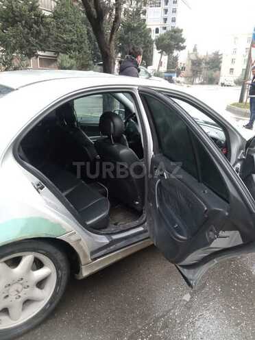 Mercedes C 240 2000, 331,815 km - 2.4 л - Bakı