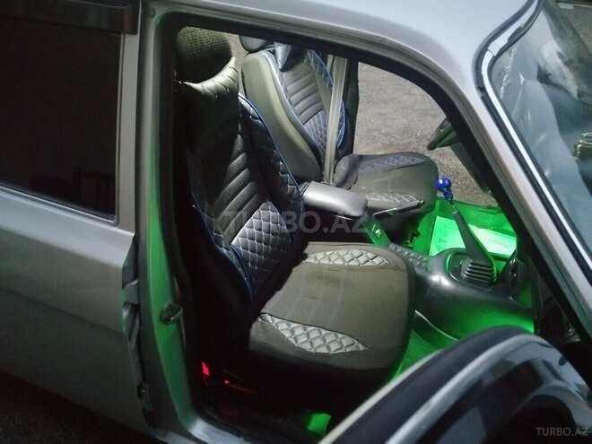 GAZ 31105 2004, 180,000 km - 2.5 l - Sumqayıt