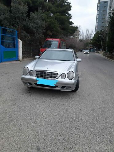 Mercedes E 270 2000, 40,000 km - 2.7 l - Bakı