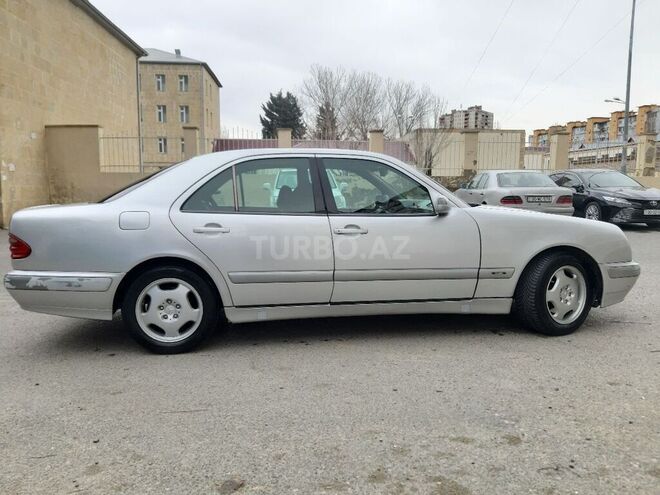 Mercedes E 270 2000, 40,000 km - 2.7 l - Bakı
