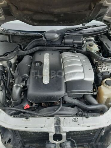 Mercedes E 270 2000, 40,000 km - 2.7 l - Bakı
