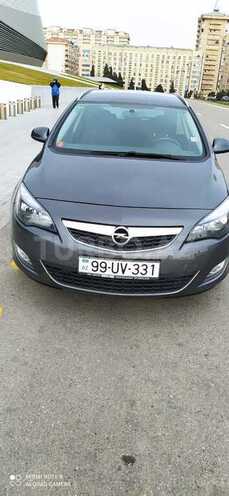 Opel Astra 2011, 148,000 km - 1.4 l - Bakı