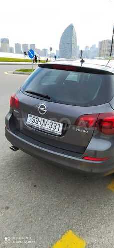 Opel Astra 2011, 148,000 km - 1.4 l - Bakı