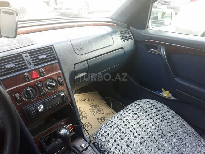 Mercedes C 220 1996, 276,800 km - 2.2 l - Bakı