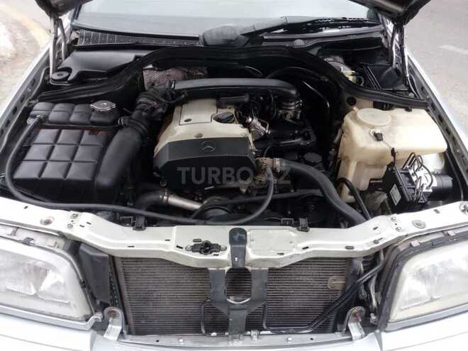 Mercedes C 180 1999, 325,000 km - 1.8 l - Sumqayıt