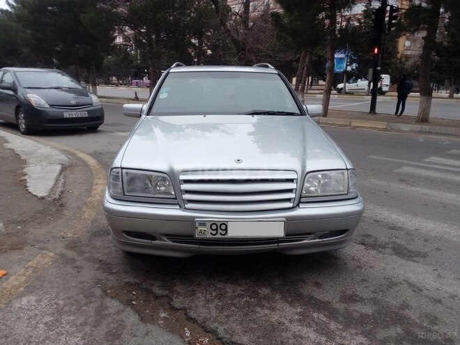 Mercedes C 180 1999, 325,000 km - 1.8 l - Sumqayıt
