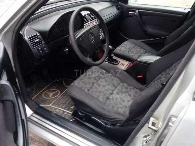 Mercedes C 180 1999, 325,000 km - 1.8 l - Sumqayıt