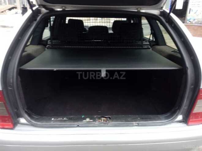 Mercedes C 180 1999, 325,000 km - 1.8 l - Sumqayıt