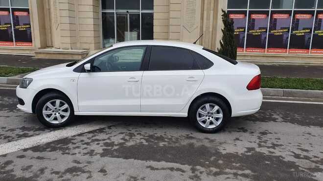 Volkswagen Polo 2013, 216,000 km - 1.6 l - Bakı