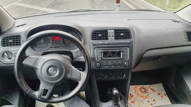 Volkswagen Polo 2013, 216,000 km - 1.6 l - Bakı