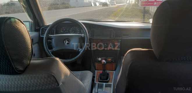 Mercedes 190 1991, 270,000 km - 2.0 l - Gəncə