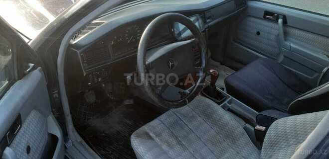 Mercedes 190 1991, 270,000 km - 2.0 l - Gəncə