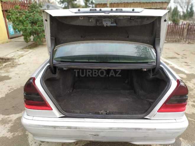 Mercedes C 220 1997, 450,000 km - 2.2 л - Salyan