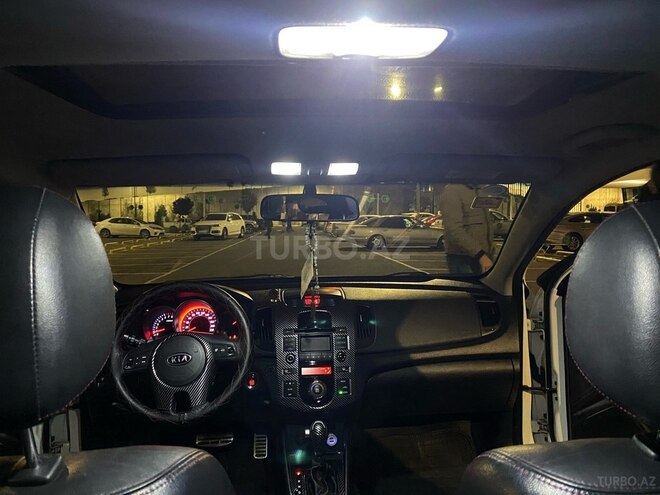Kia Cerato 2011, 206,000 km - 2.0 l - Bakı