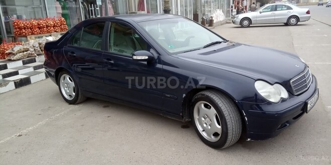 Mercedes C 200 2000, 340,000 km - 2.0 l - Ucar