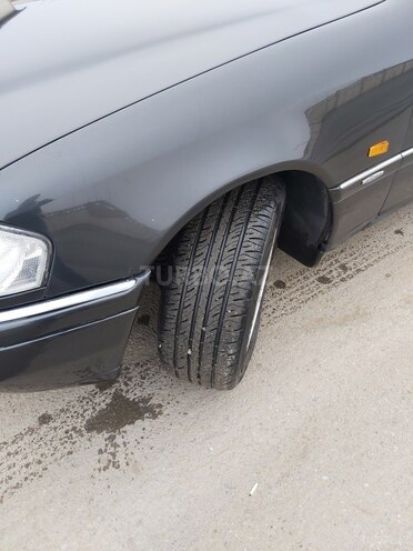 Mercedes C 220 1994, 300,000 km - 2.2 l - Gəncə