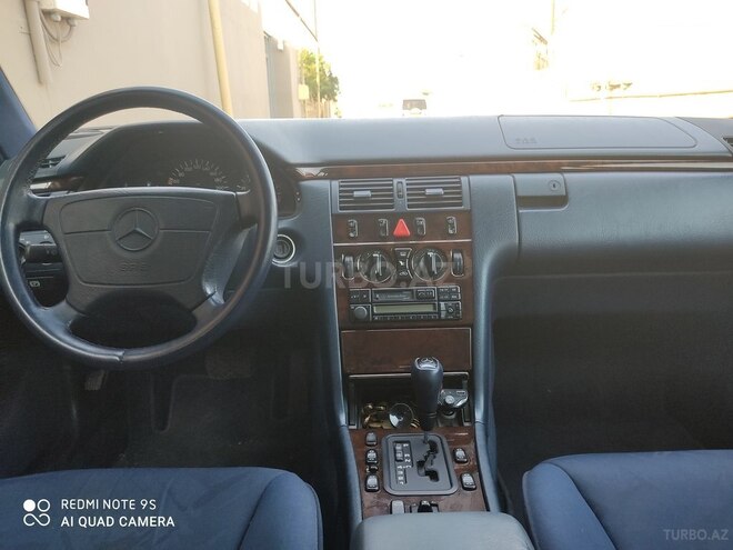 Mercedes E 230 1997, 365,500 km - 2.3 l - Bakı