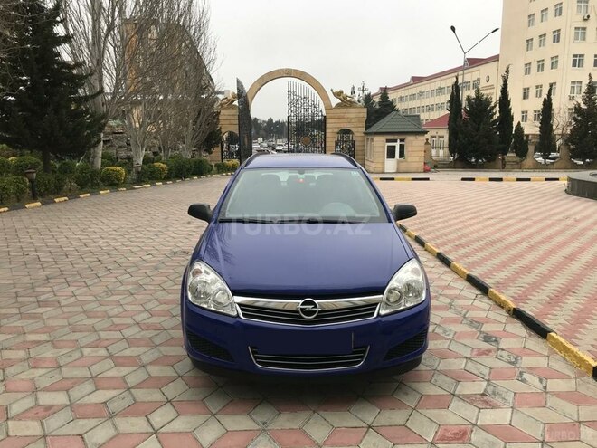Opel Astra 2009, 159,000 km - 1.3 л - Bakı