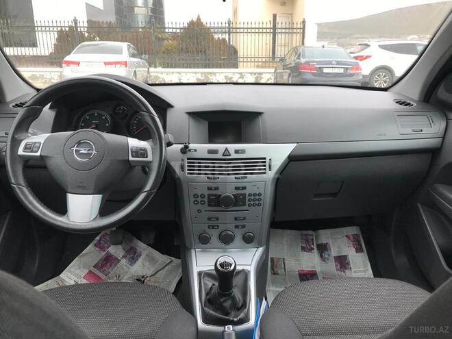 Opel Astra 2009, 159,000 km - 1.3 л - Bakı