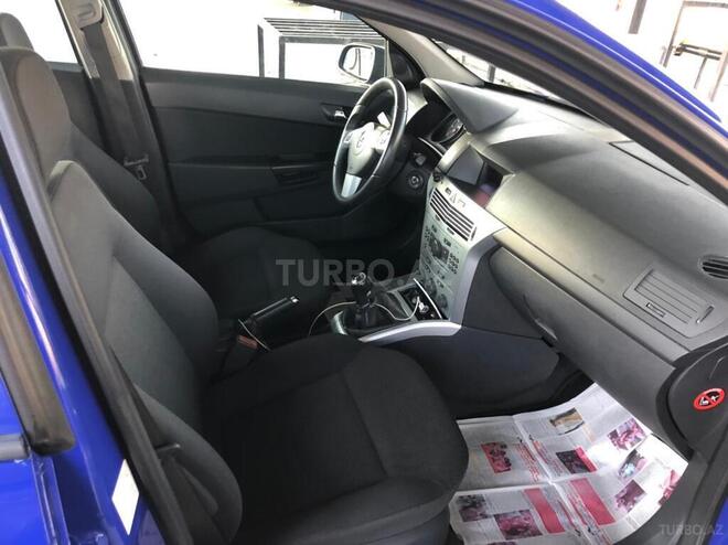 Opel Astra 2009, 159,000 km - 1.3 л - Bakı