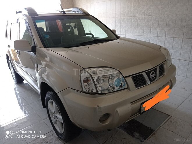 Nissan X-Trail 2006, 260,000 km - 2.0 l - Qobustan