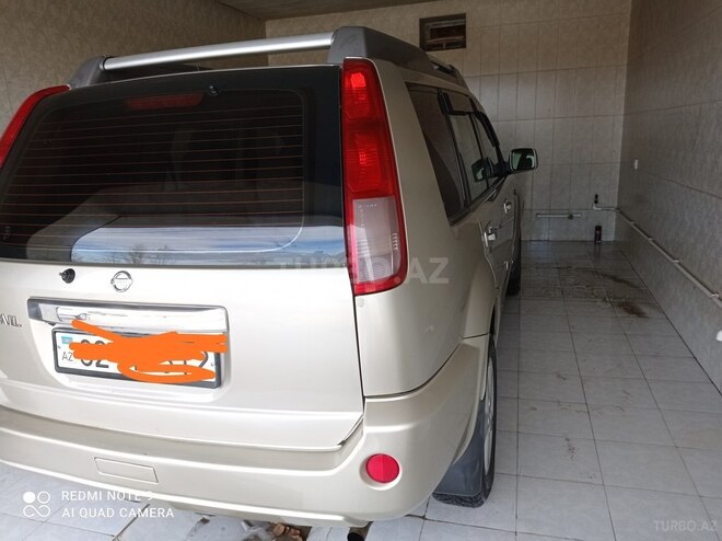 Nissan X-Trail 2006, 260,000 km - 2.0 l - Qobustan