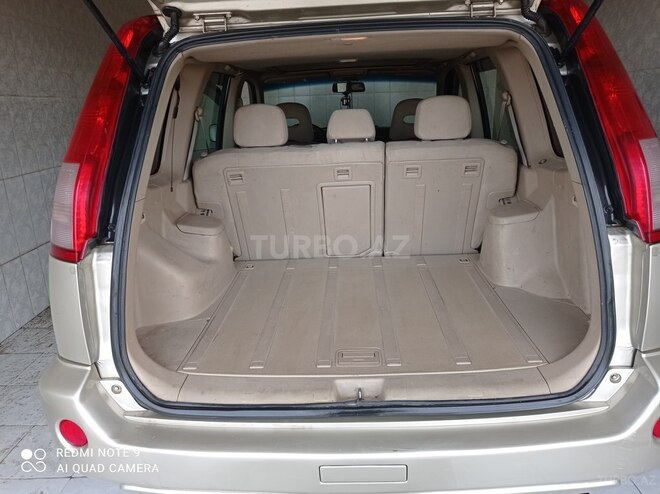 Nissan X-Trail 2006, 260,000 km - 2.0 l - Qobustan