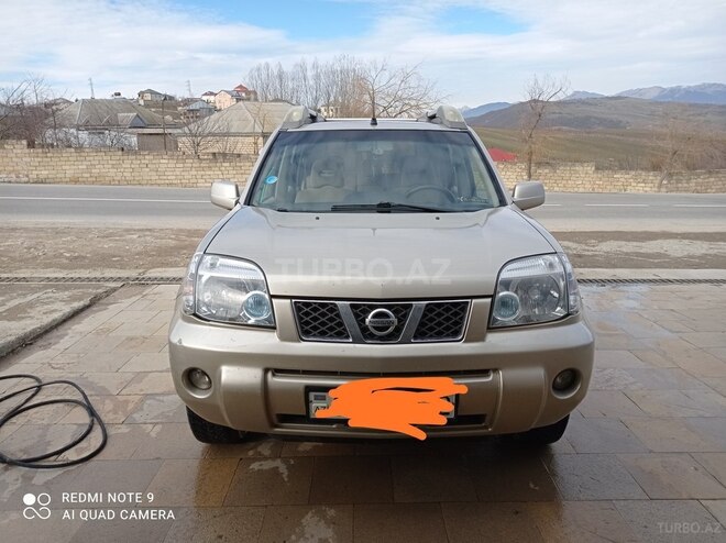 Nissan X-Trail 2006, 260,000 km - 2.0 l - Qobustan