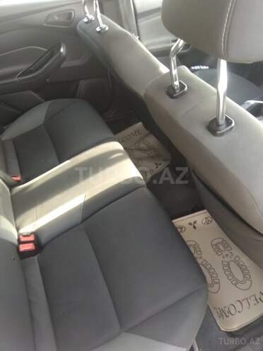 Ford Focus 2012, 235,000 km - 2.0 l - Bakı