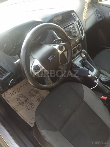 Ford Focus 2012, 235,000 km - 2.0 l - Bakı