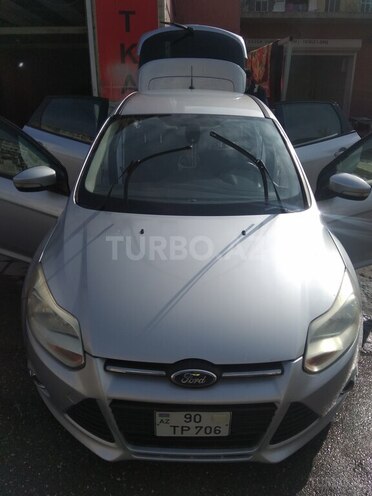 Ford Focus 2012, 235,000 km - 2.0 l - Bakı