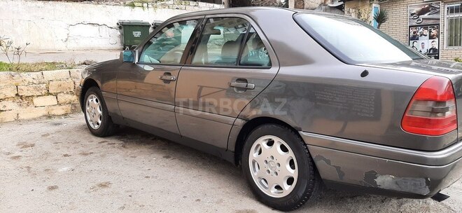 Mercedes C 180 1993, 294,600 km - 1.8 l - Bakı