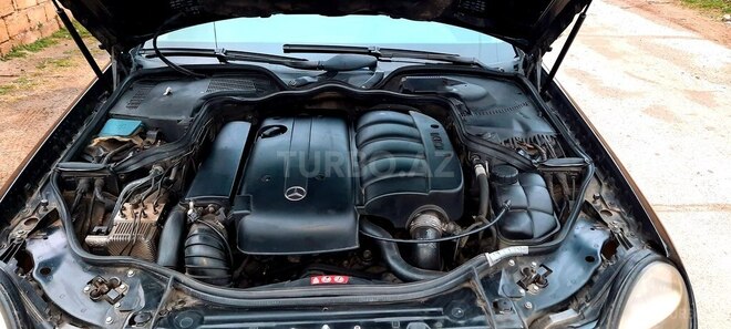 Mercedes E 220 2006, 322,357 km - 2.2 л - Bakı