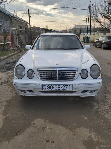 Mercedes E 300 1997, 300,000 km - 3.0 l - Qazax