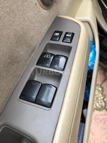 Nissan Tiida 2007, 256,000 km - 1.6 л - Bakı