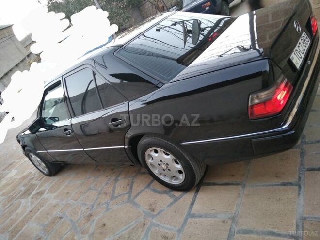 Mercedes E 200 1989, 555,555 km - 2.0 l - Bakı