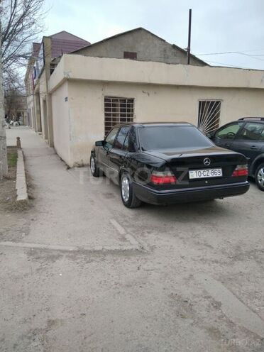 Mercedes E 200 1989, 555,555 km - 2.0 l - Bakı
