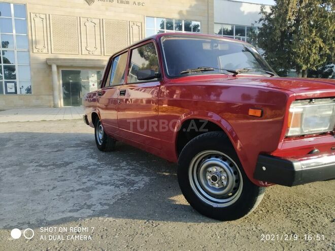 LADA (VAZ) 2107 1993, 35,678 km - 1.5 l - Salyan