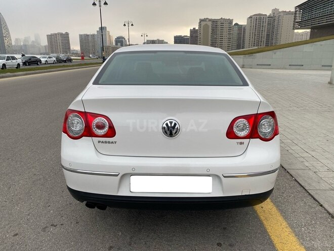 Volkswagen Passat 2010, 100,000 km - 1.8 l - Bakı